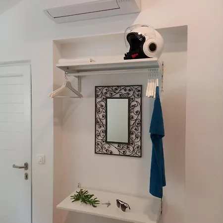 Downtown Modern * Σπλιτ