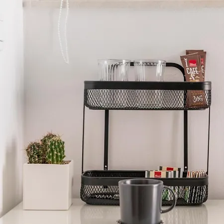 Downtown Modern Split